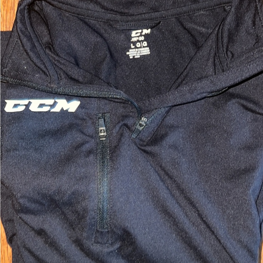 Boys Size Large CCM 1/4 Zip Pullover